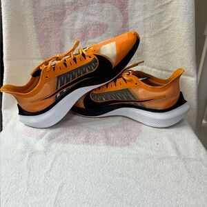 Nike Orange and Black Athletic Shoes